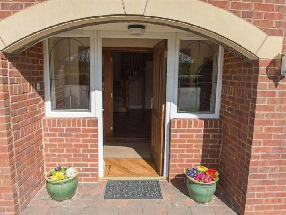 Carr Villa Dinnington Extérieur photo