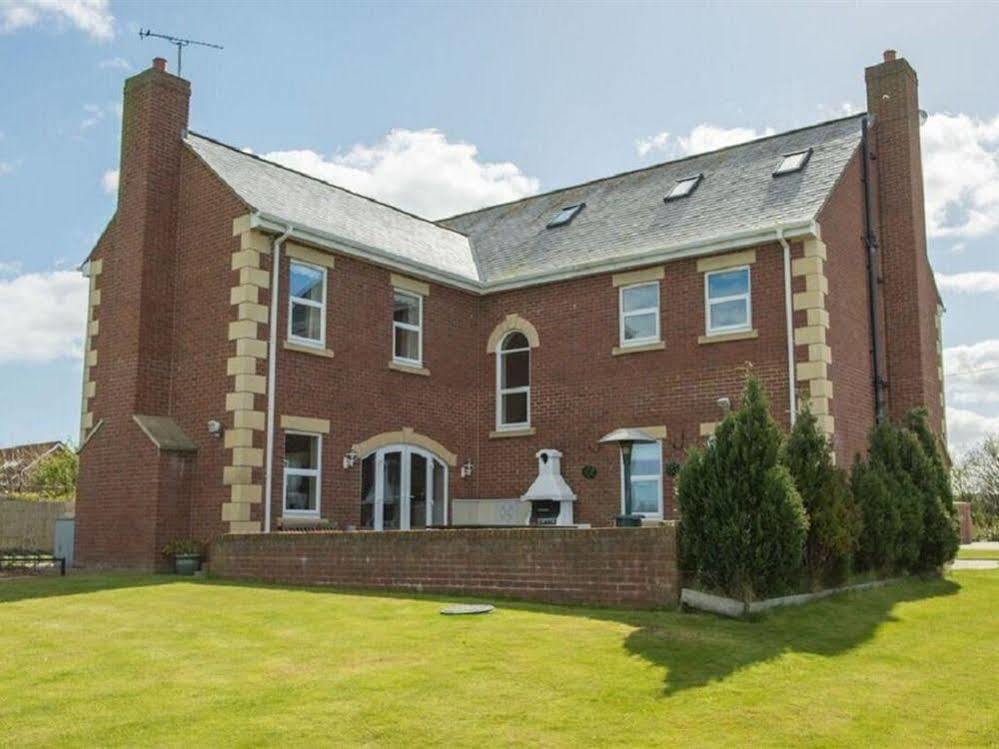 Carr Villa Dinnington Extérieur photo